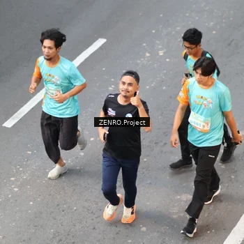 Runner Photo 8205367