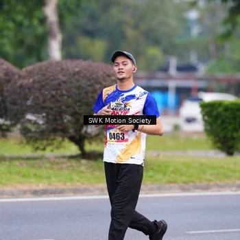 Runner Photo 8205370