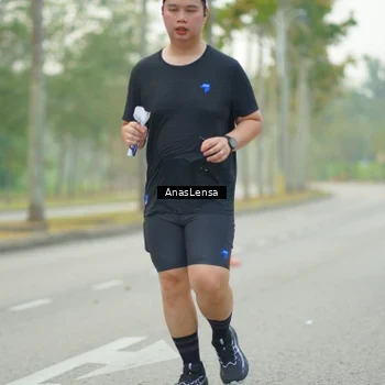 Runner Photo 8205374