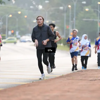 Runner Photo 8205380