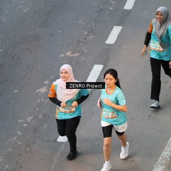 Runner Photo 8205391