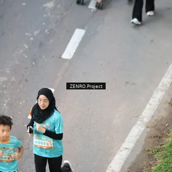 Runner Photo 8205396