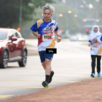 Runner Photo 8205397