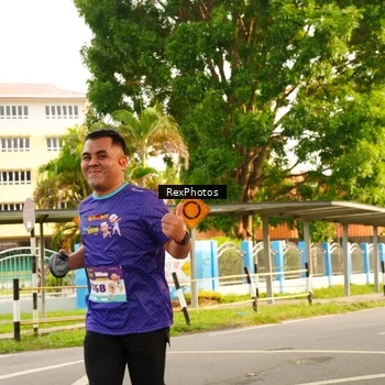 Runner Photo 8205400