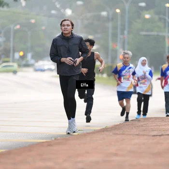Runner Photo 8205416