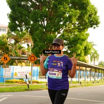 Runner Photo 8205433