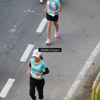 Runner Photo 8205435