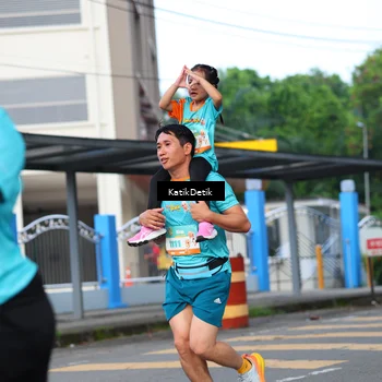 Runner Photo 8205484