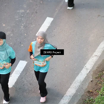 Runner Photo 8205495