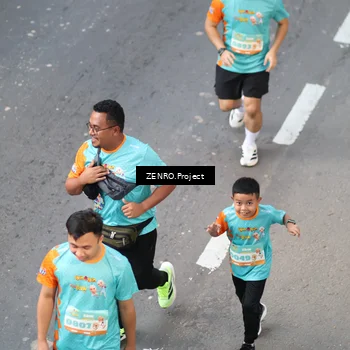 Runner Photo 8205529