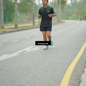 Runner Photo 8205554