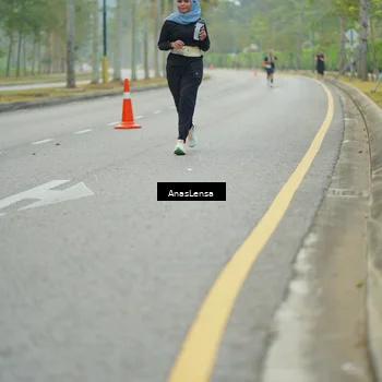 Runner Photo 8205558