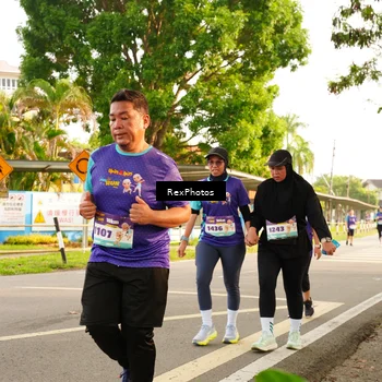Runner Photo 8205562