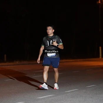 Runner Photo 8205640