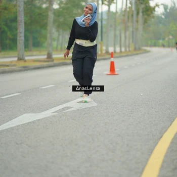 Runner Photo 8205660