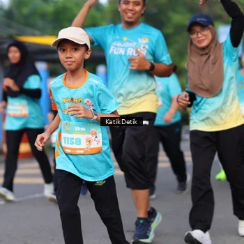 Runner Photo 8205671