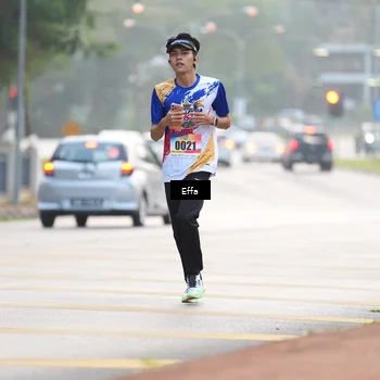 Runner Photo 8205699