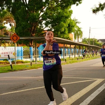 Runner Photo 8205776