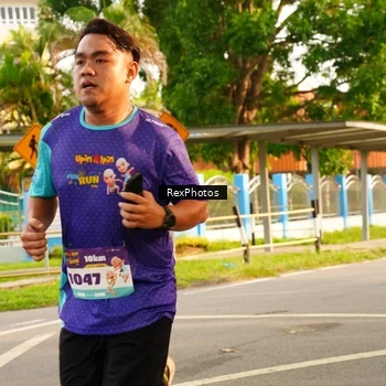 Runner Photo 8205800