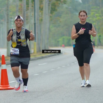 Runner Photo 8205802