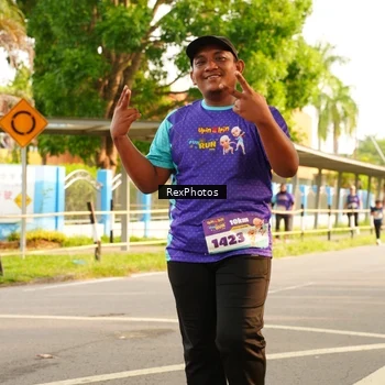 Runner Photo 8205804