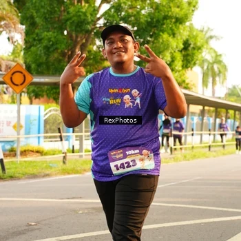 Runner Photo 8205814