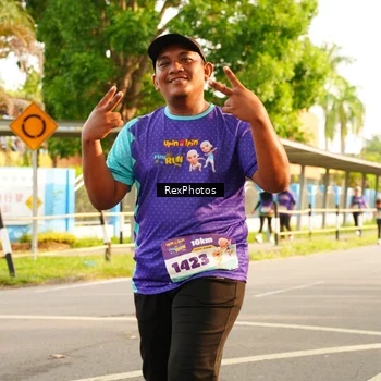 Runner Photo 8205815