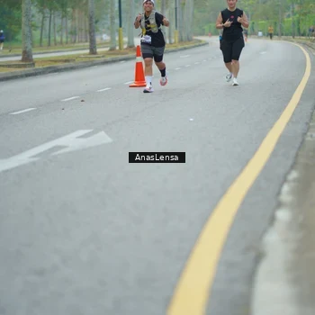 Runner Photo 8205818