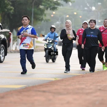 Runner Photo 8205826