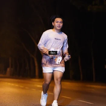 Runner Photo 8205857