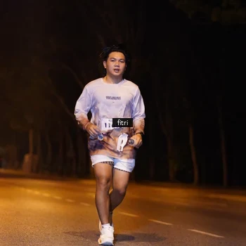 Runner Photo 8205880