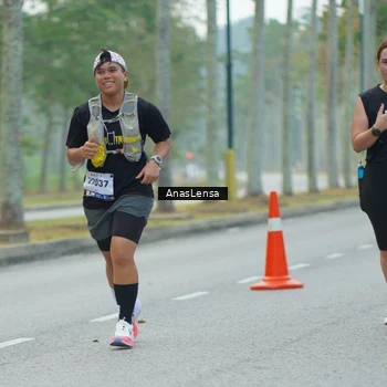 Runner Photo 8205885