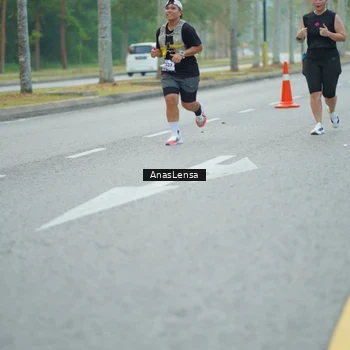 Runner Photo 8205888