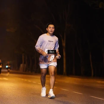 Runner Photo 8205891