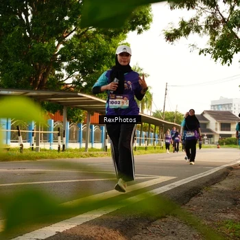 Runner Photo 8205895
