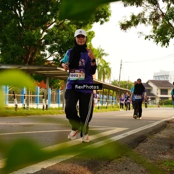 Runner Photo 8205900