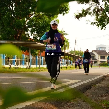 Runner Photo 8205910