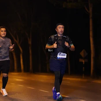 Runner Photo 8205945