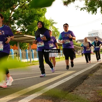 Runner Photo 8205951