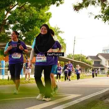 Runner Photo 8205952