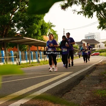 Runner Photo 8205953