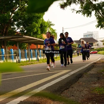 Runner Photo 8205960