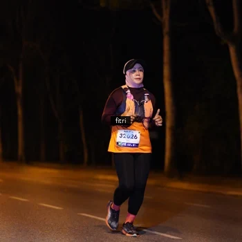 Runner Photo 8206005