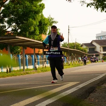 Runner Photo 8206007