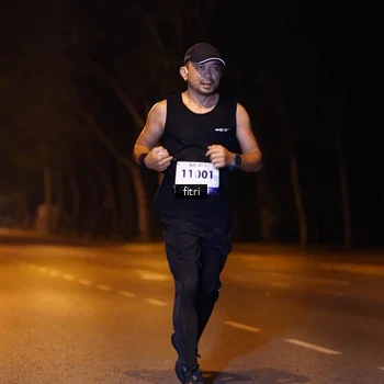 Runner Photo 8206026