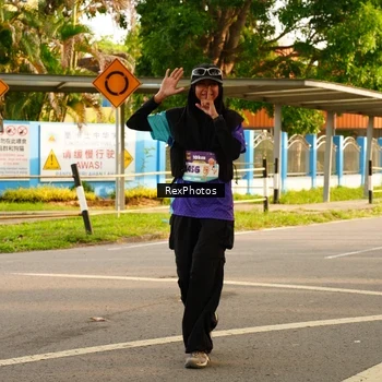 Runner Photo 8206032