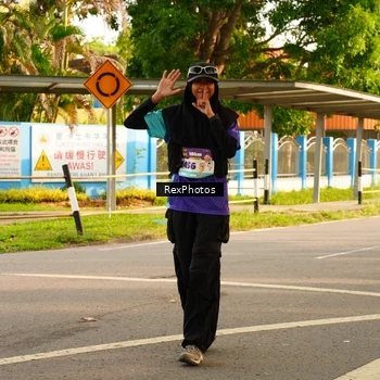 Runner Photo 8206034