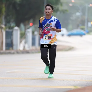 Runner Photo 8206036