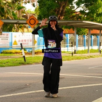 Runner Photo 8206040