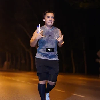 Runner Photo 8206041